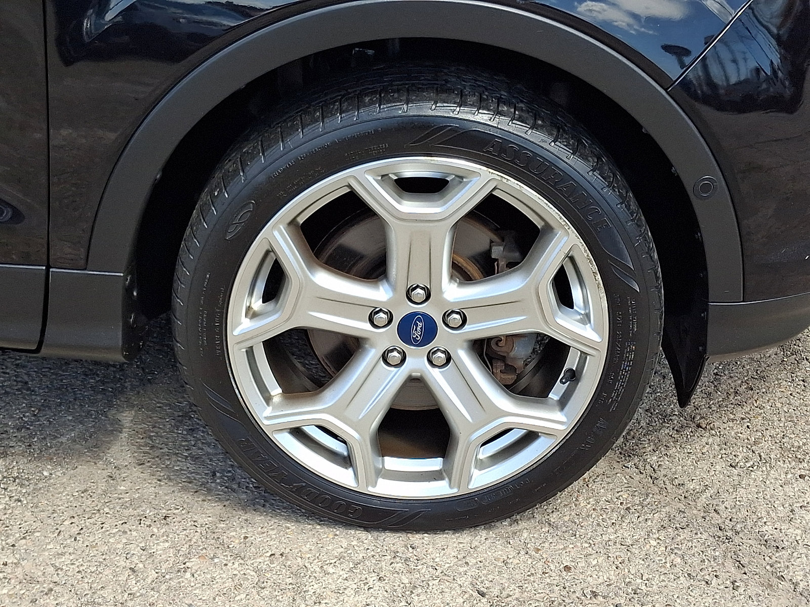 Certified 2019 Ford Escape Titanium AWD/4WD image 8