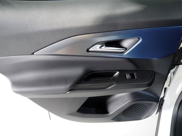 Used 2024 Chevrolet Equinox EV LT image 59