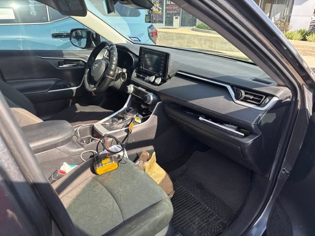 Used 2022 Toyota RAV4 XLE AWD/4WD image 13