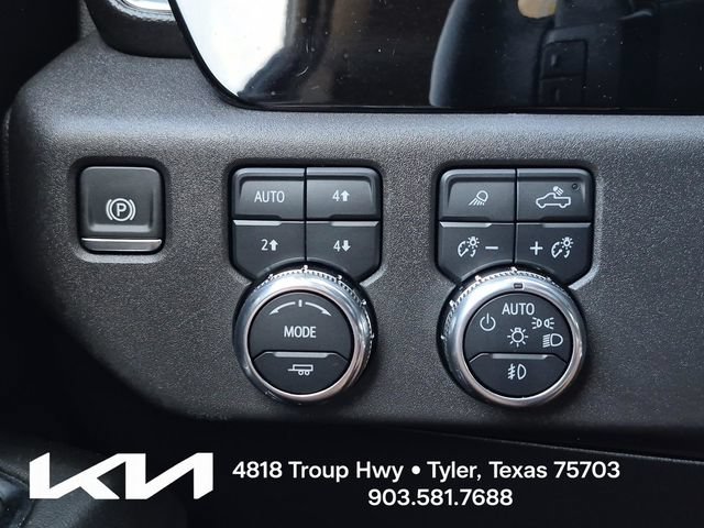 Used 2024 GMC Sierra 1500 SLT AWD/4WD image 30