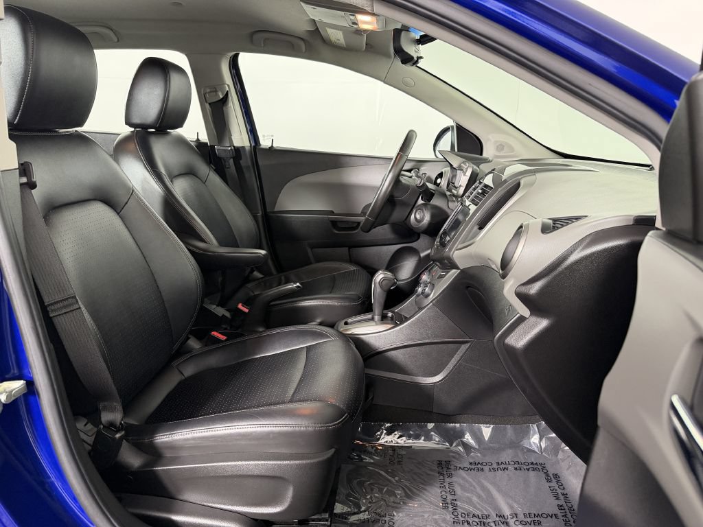 Used 2014 Chevrolet Sonic LTZ FWD image 20