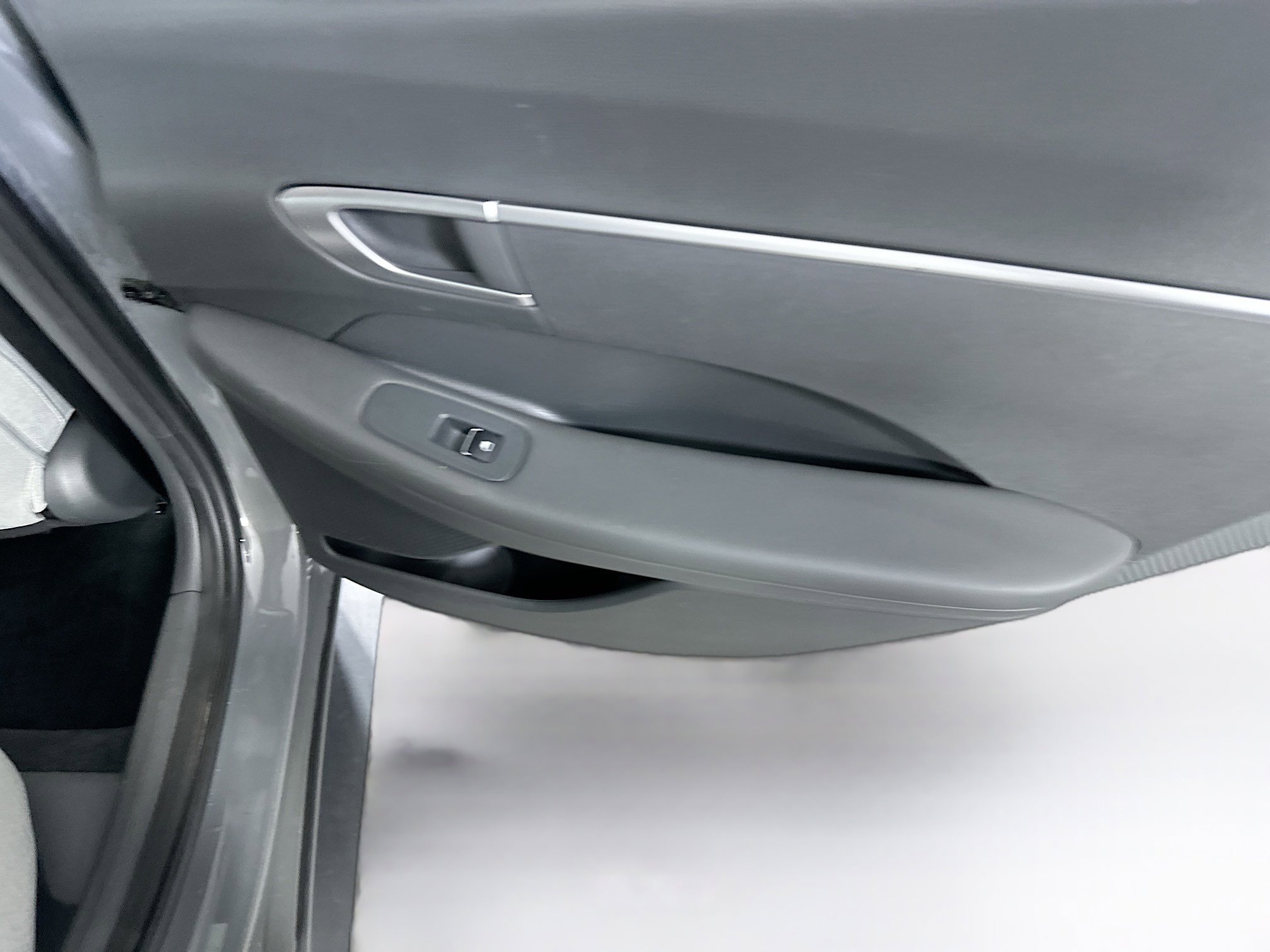 Used 2021 Hyundai Sonata SE w/ Winter Weather Package image 27