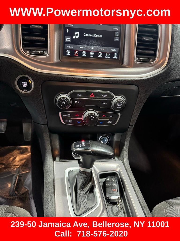Used 2022 Dodge Charger SXT RWD image 25