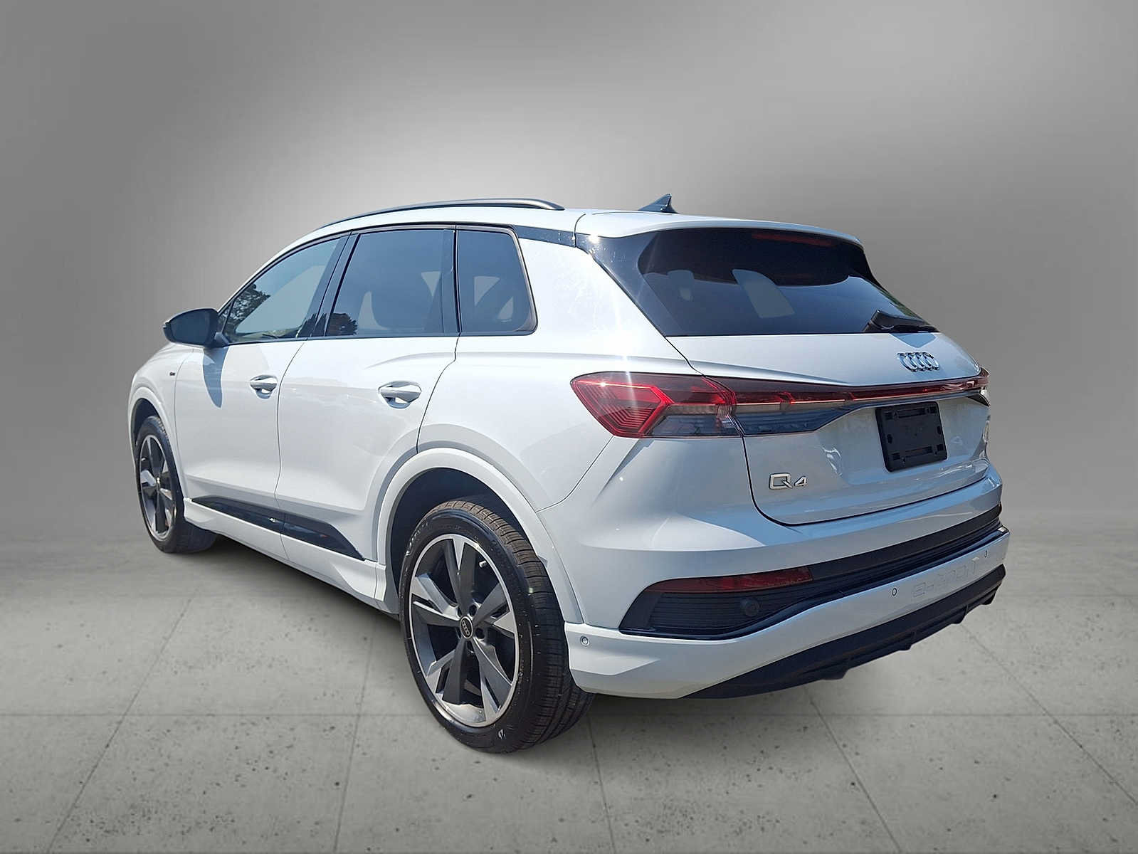 Used 2023 Audi Q4 e-tron Prestige w/ Black Optic Package AWD/4WD image 6