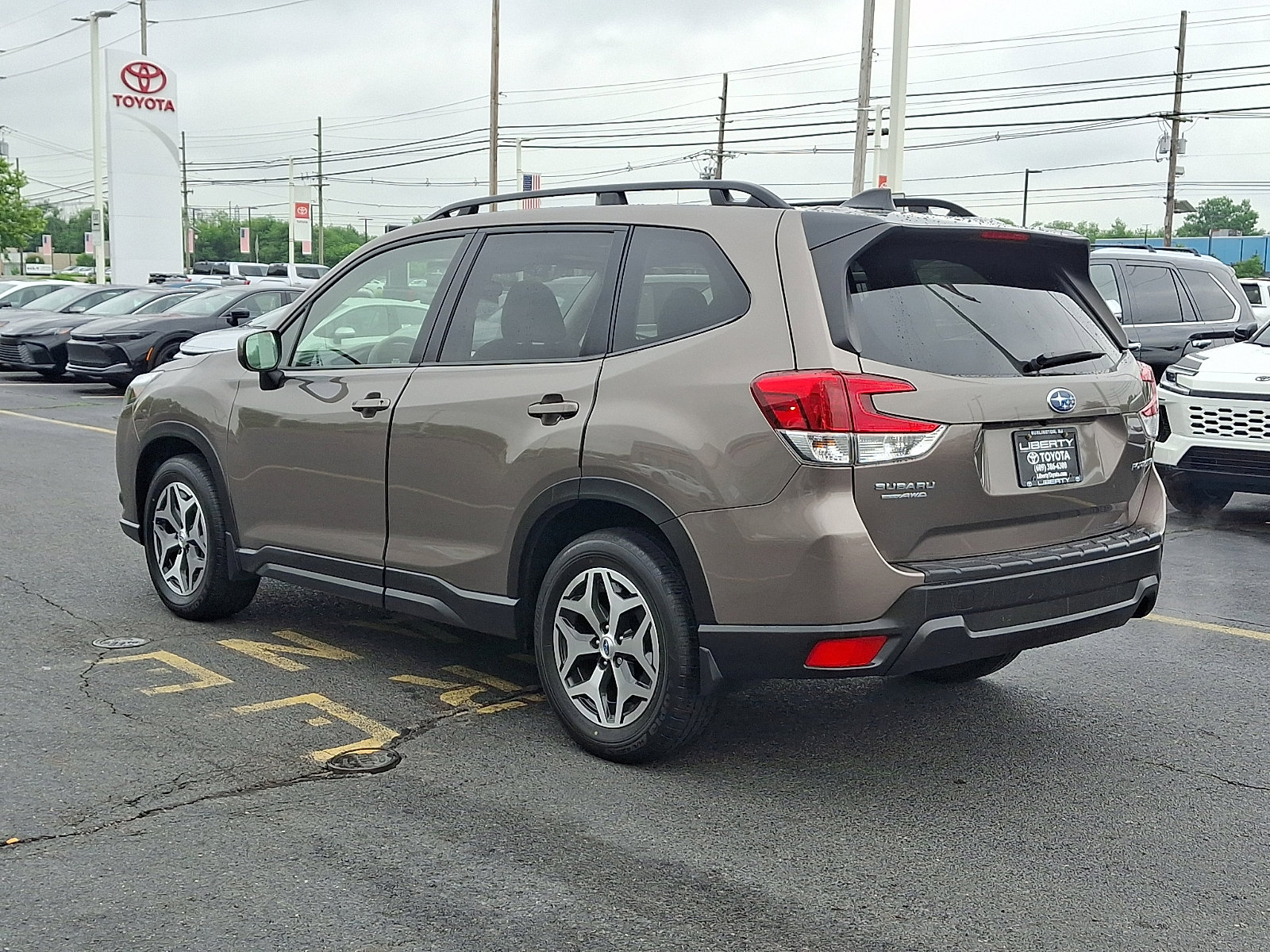 Used 2024 Subaru Forester Premium AWD/4WD image 4