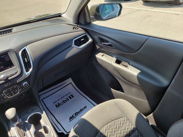 Used 2024 Chevrolet Equinox LT AWD/4WD image 16