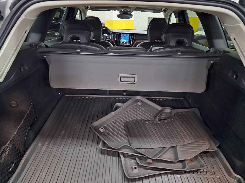 Certified 2023 Volvo XC60 B6 Ultimate AWD/4WD image 7