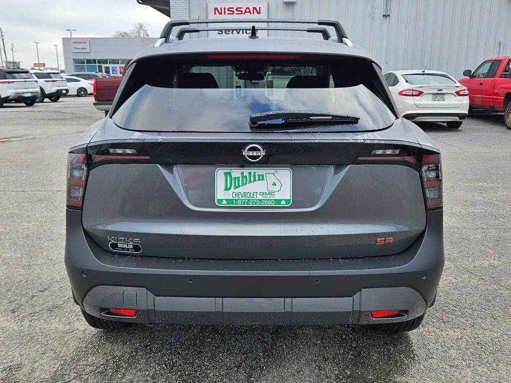 New 2026 Nissan Kicks SR w/ Cold Weather Package image 8