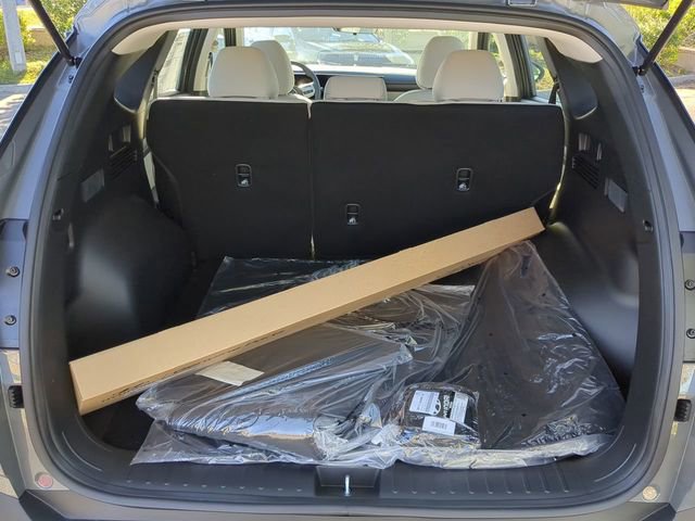 New 2025 Hyundai Tucson SE image 13