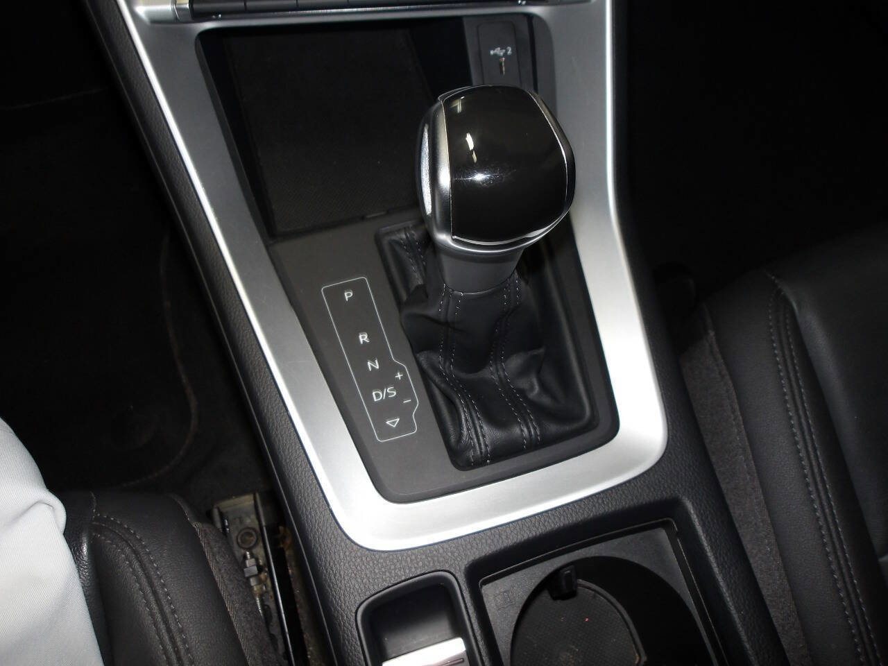 Used 2019 Audi Q3 2.0T Premium image 16