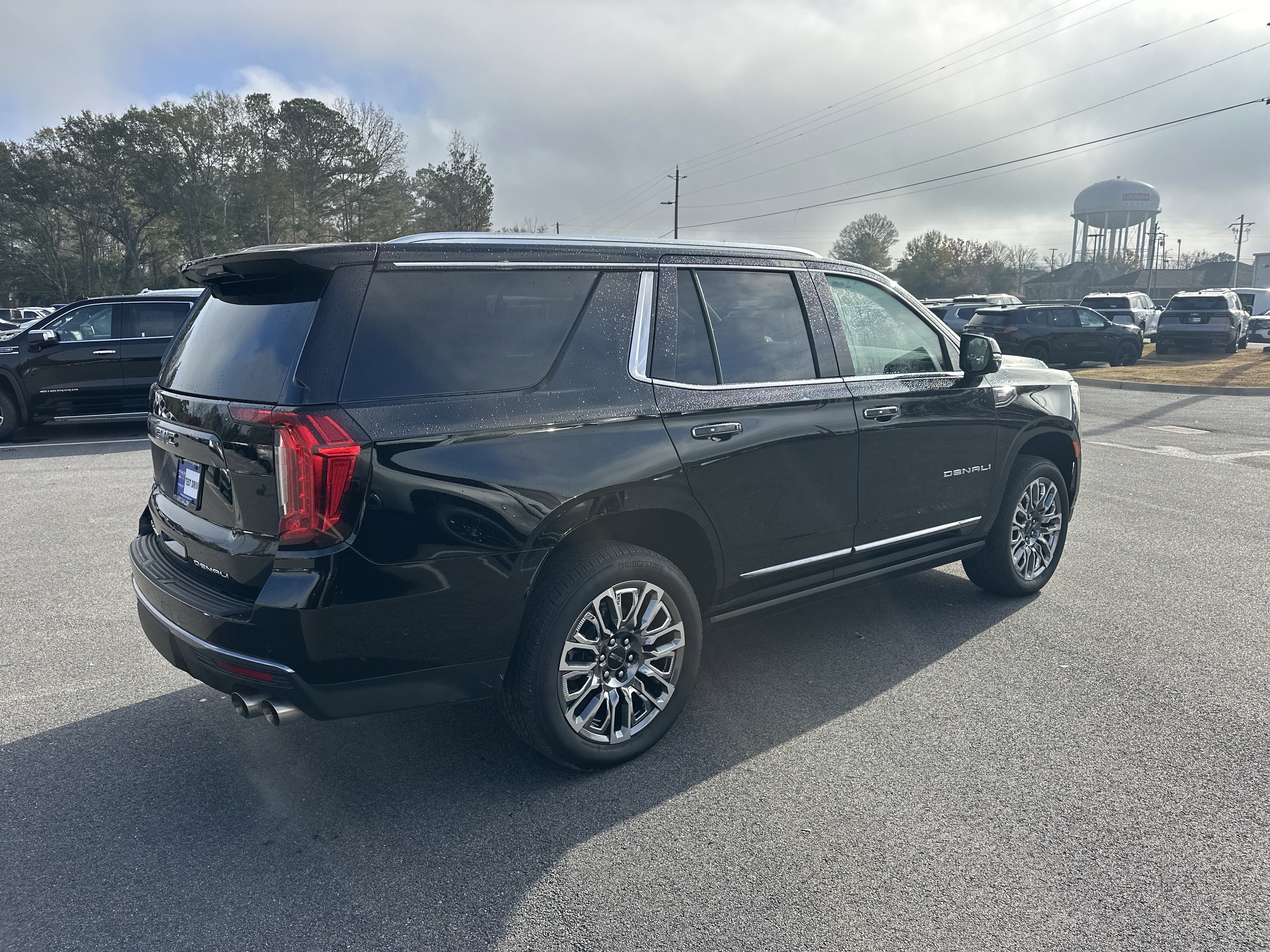 Certified 2024 GMC Yukon Denali Ultimate image 6