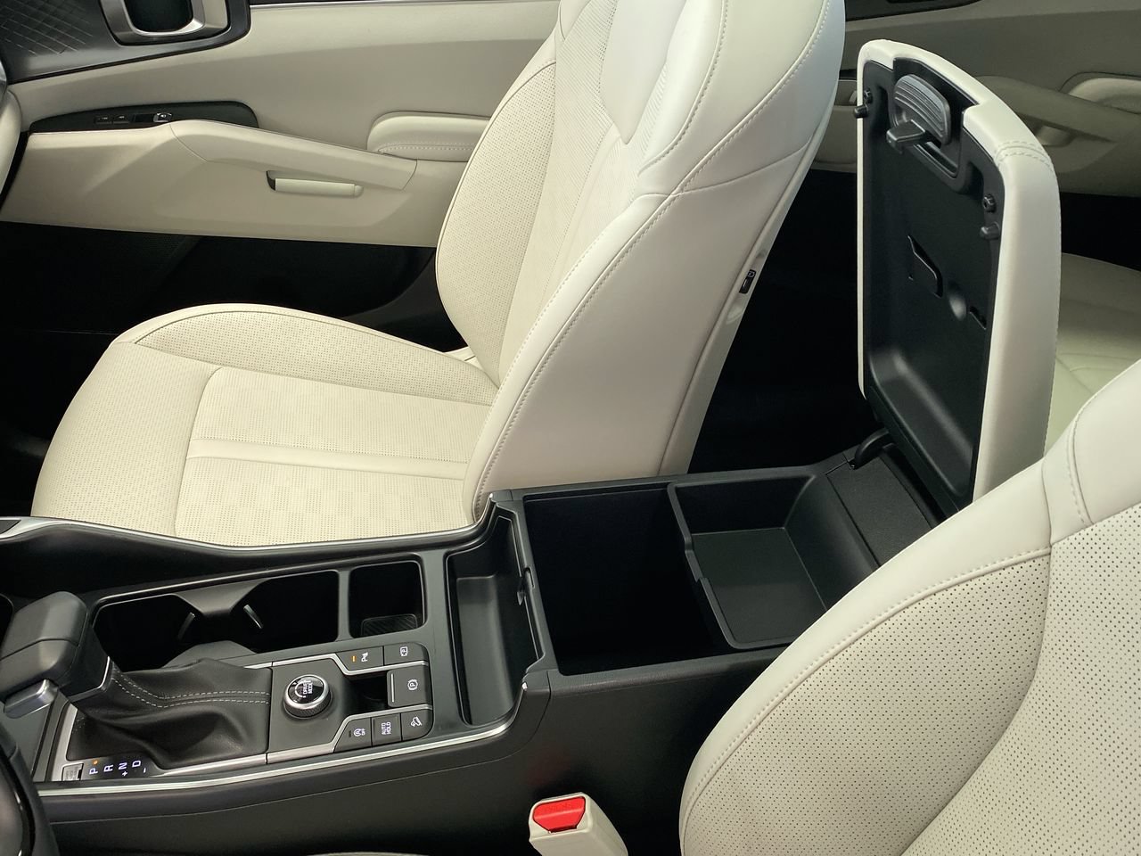 New 2026 Kia Sorento S FWD image 28