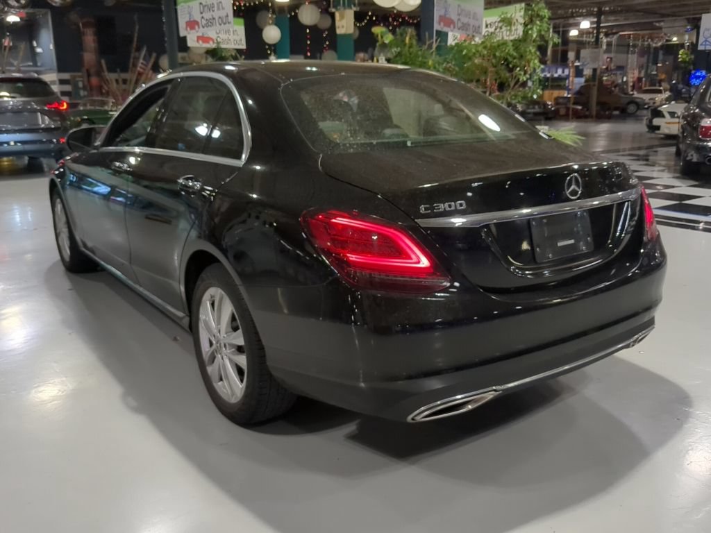 Used 2021 Mercedes-Benz C 300 4MATIC Sedan image 11