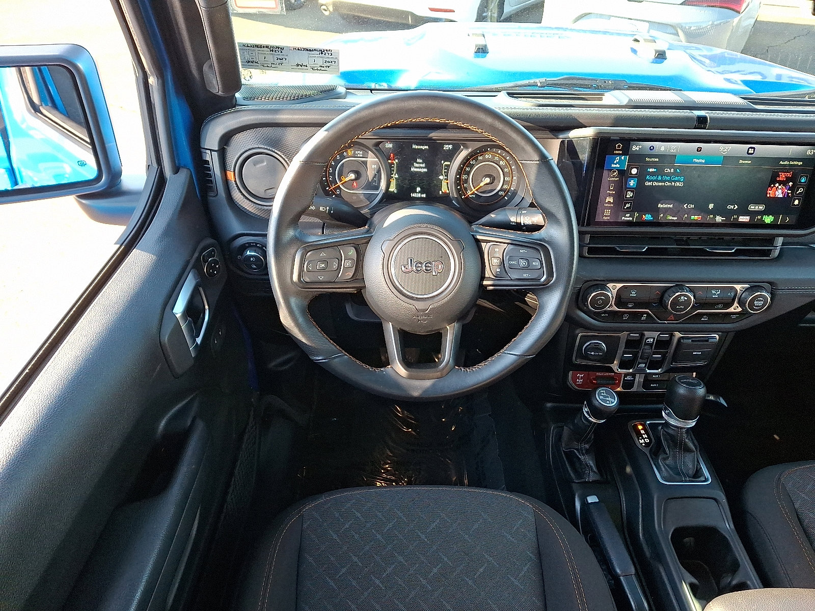 Used 2024 Jeep Gladiator Mojave image 11