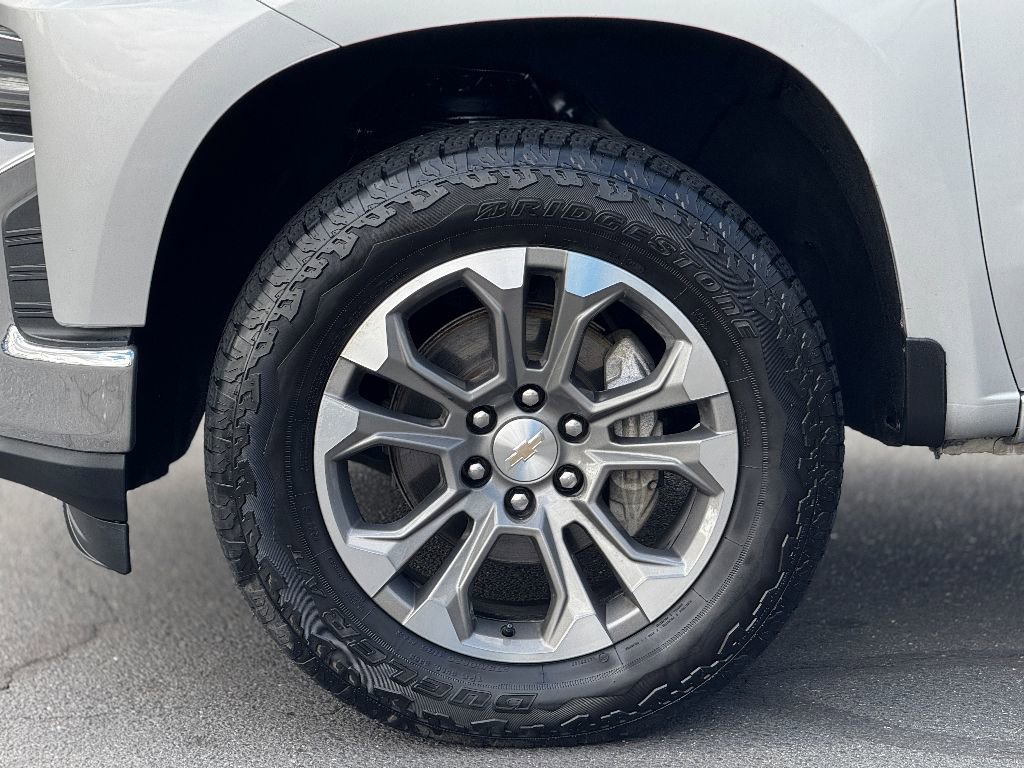 Used 2021 Chevrolet Silverado 1500 LT image 15