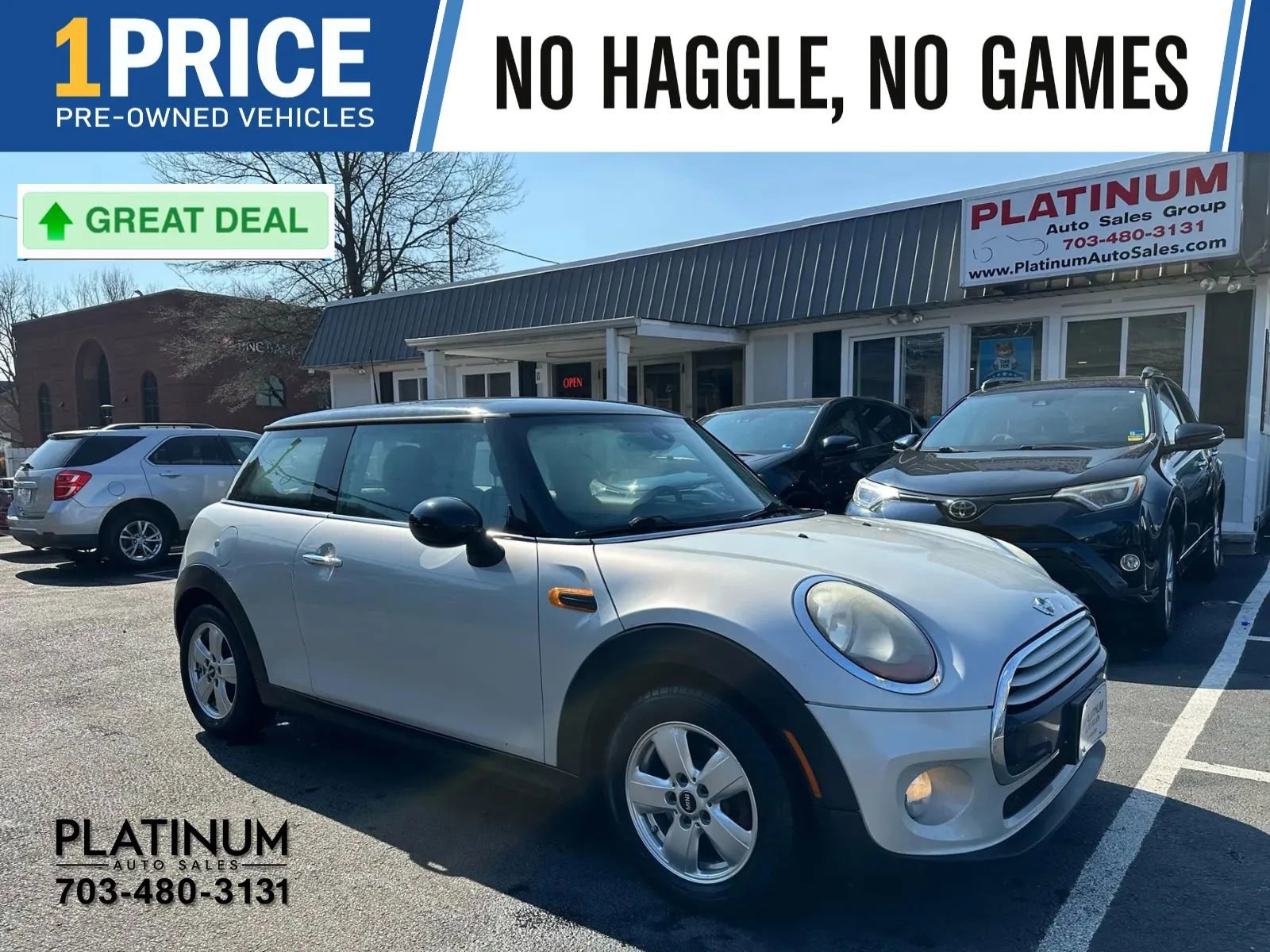 Used 2015 MINI Cooper 2-Door Hardtop image 1