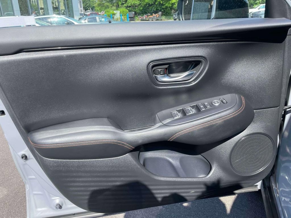 Certified 2024 Honda HR-V Sport image 15