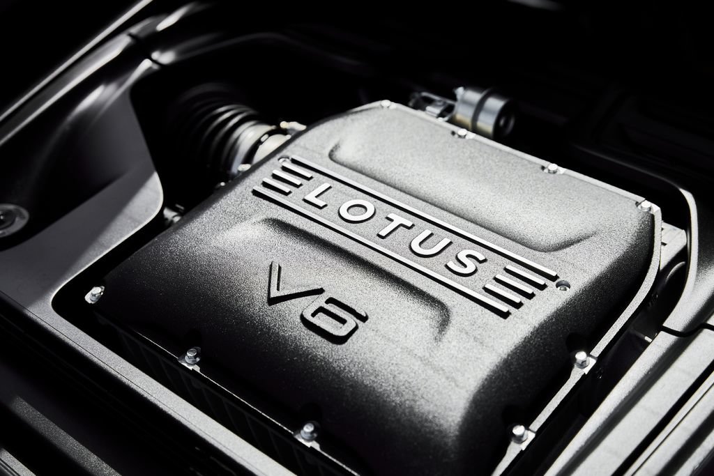 Used 2026 Lotus Emira RWD image 19