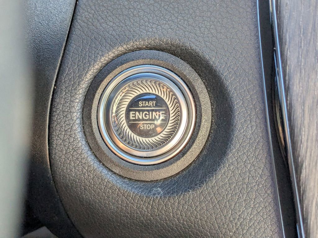 Certified 2022 Mercedes-Benz GLC 300 4MATIC image 16