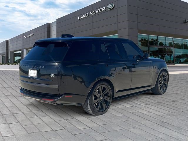Used 2023 Land Rover Range Rover SE AWD/4WD image 5
