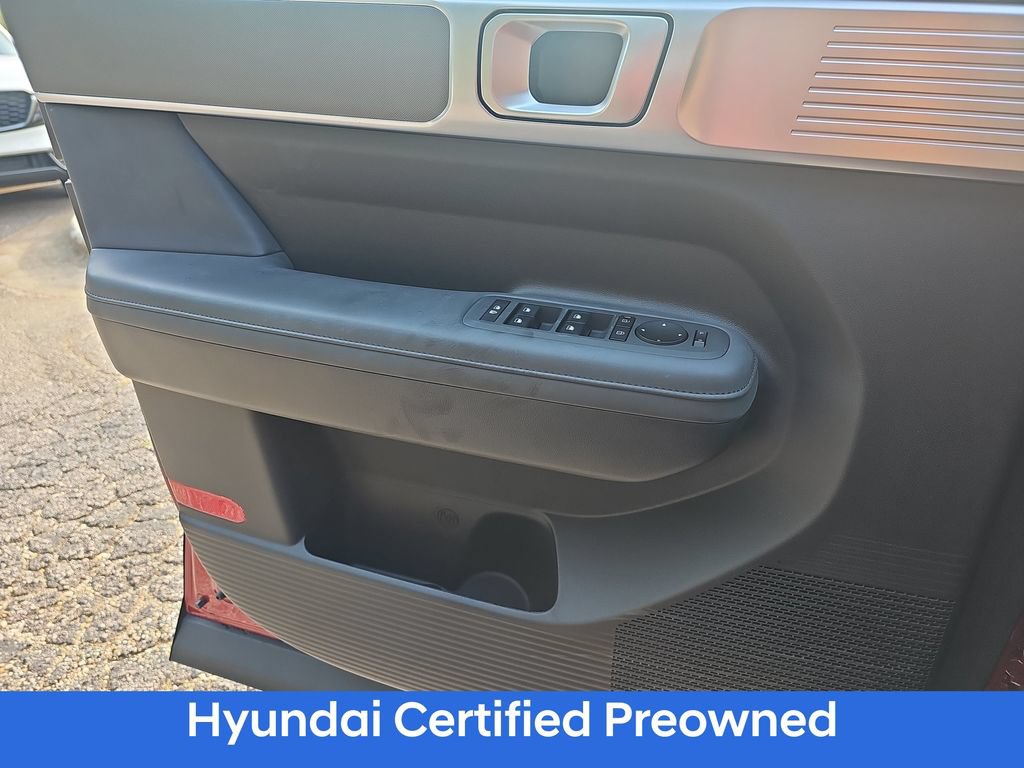 Used 2025 Hyundai Santa Fe SEL FWD image 23