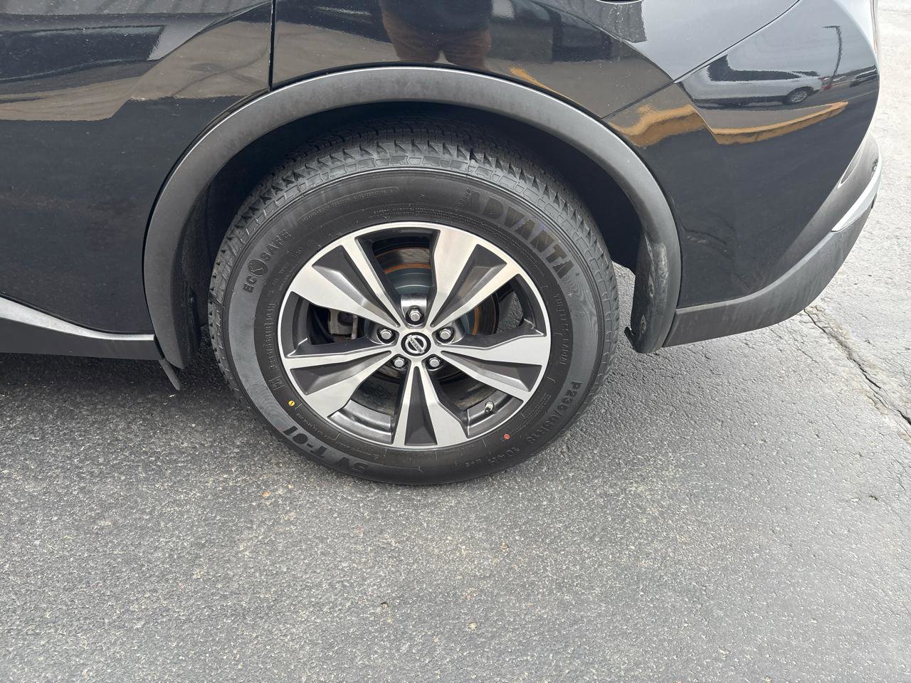 Used 2019 Nissan Murano SV w/ Premium Package image 9