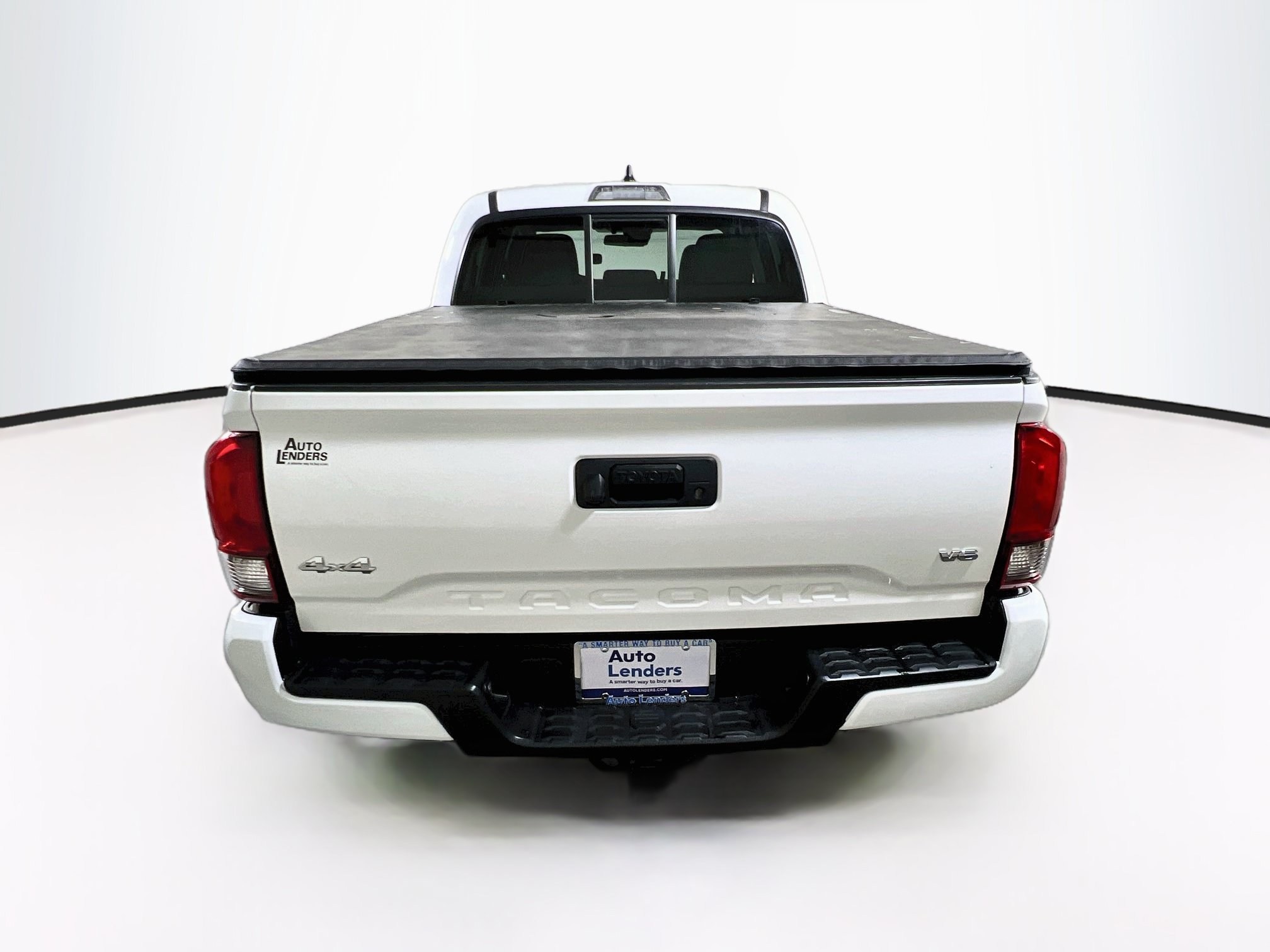 Used 2022 Toyota Tacoma SR AWD/4WD image 6