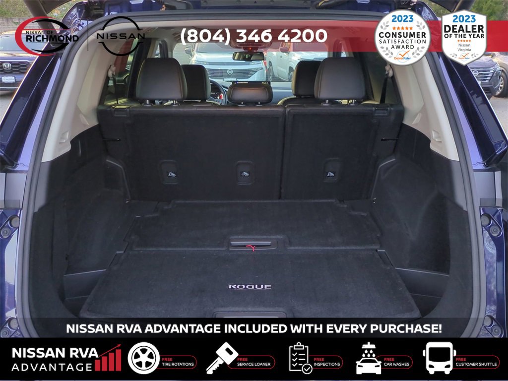 Used 2025 Nissan Rogue SL w/ Tech Package image 14
