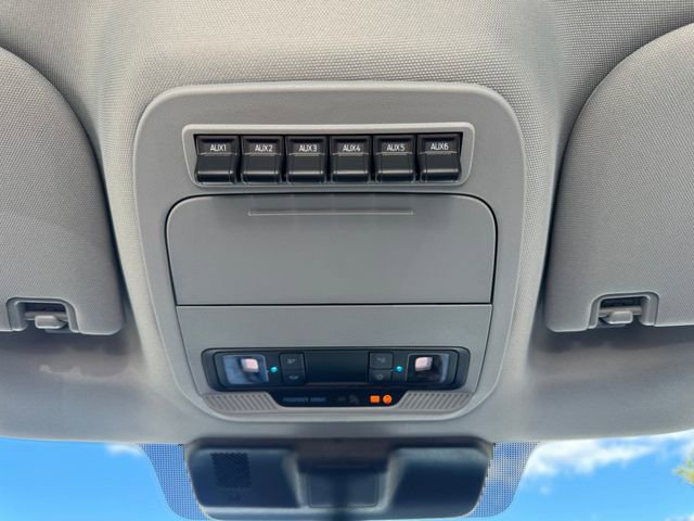 New 2026 Ford F550 4x4 Regular Cab Super Duty image 18