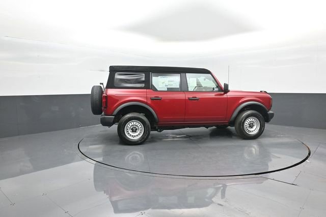 New 2026 Ford Bronco 4-Door image 8