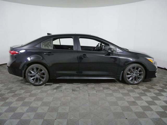 Used 2024 Toyota Corolla XSE FWD image 10