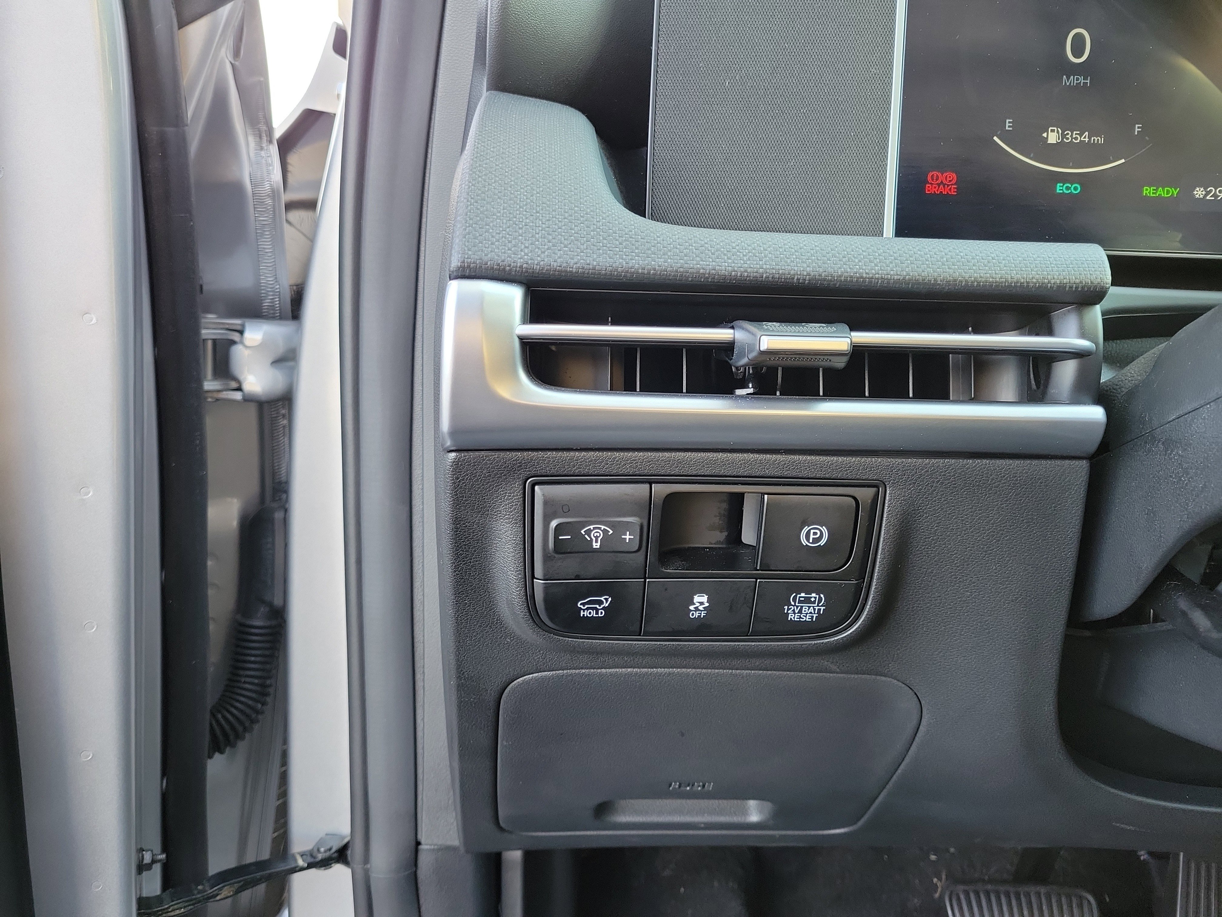 Certified 2025 Hyundai Tucson SEL image 21