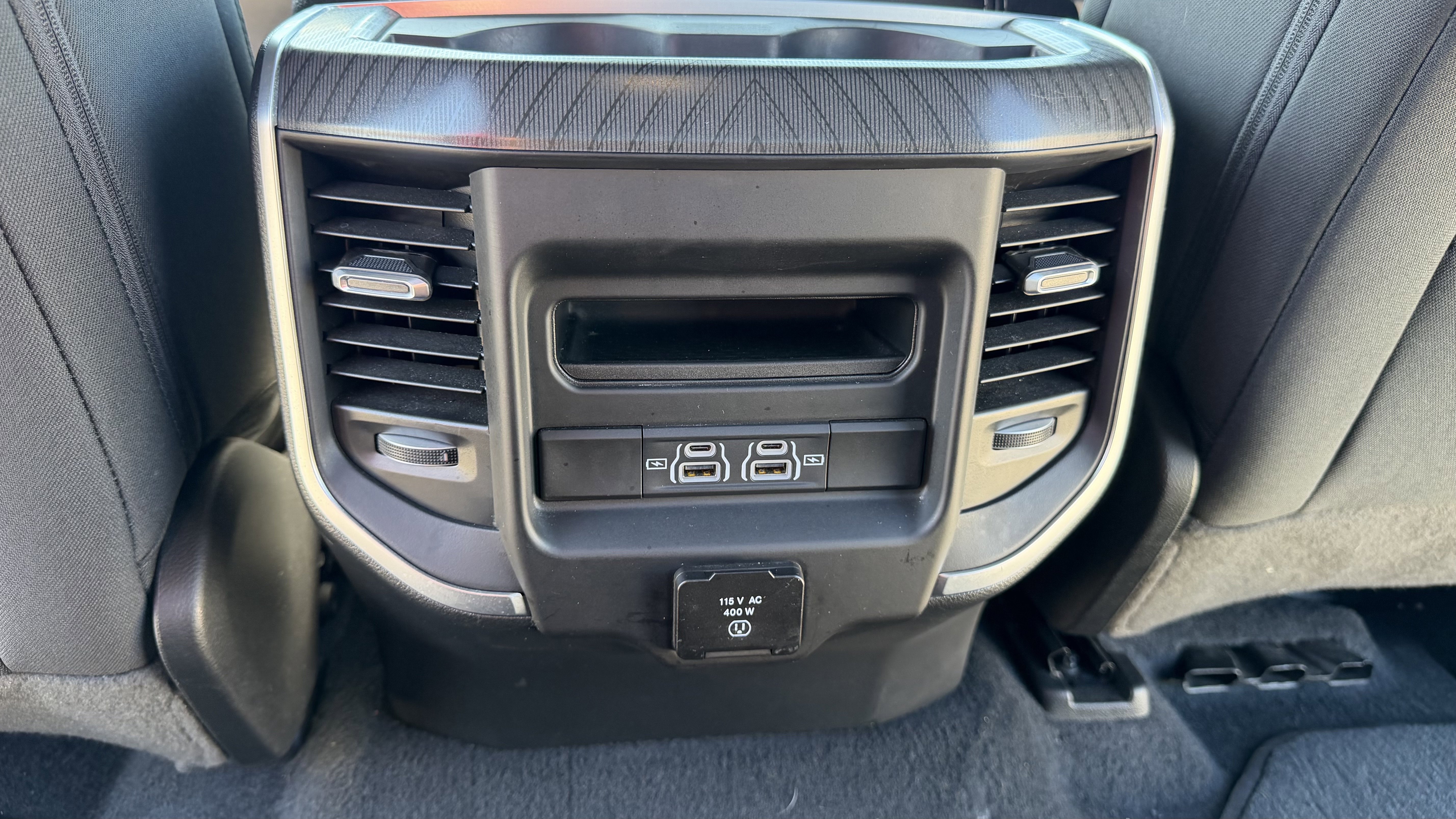Used 2025 RAM 1500 Big Horn AWD/4WD image 37