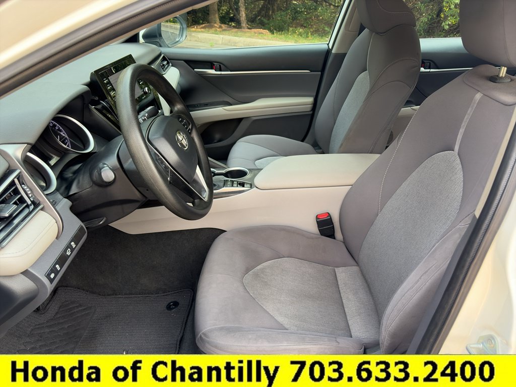 Used 2022 Toyota Camry LE FWD image 19