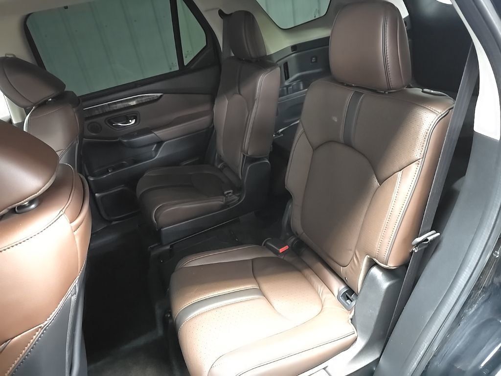 Used 2023 Honda Pilot Elite image 32