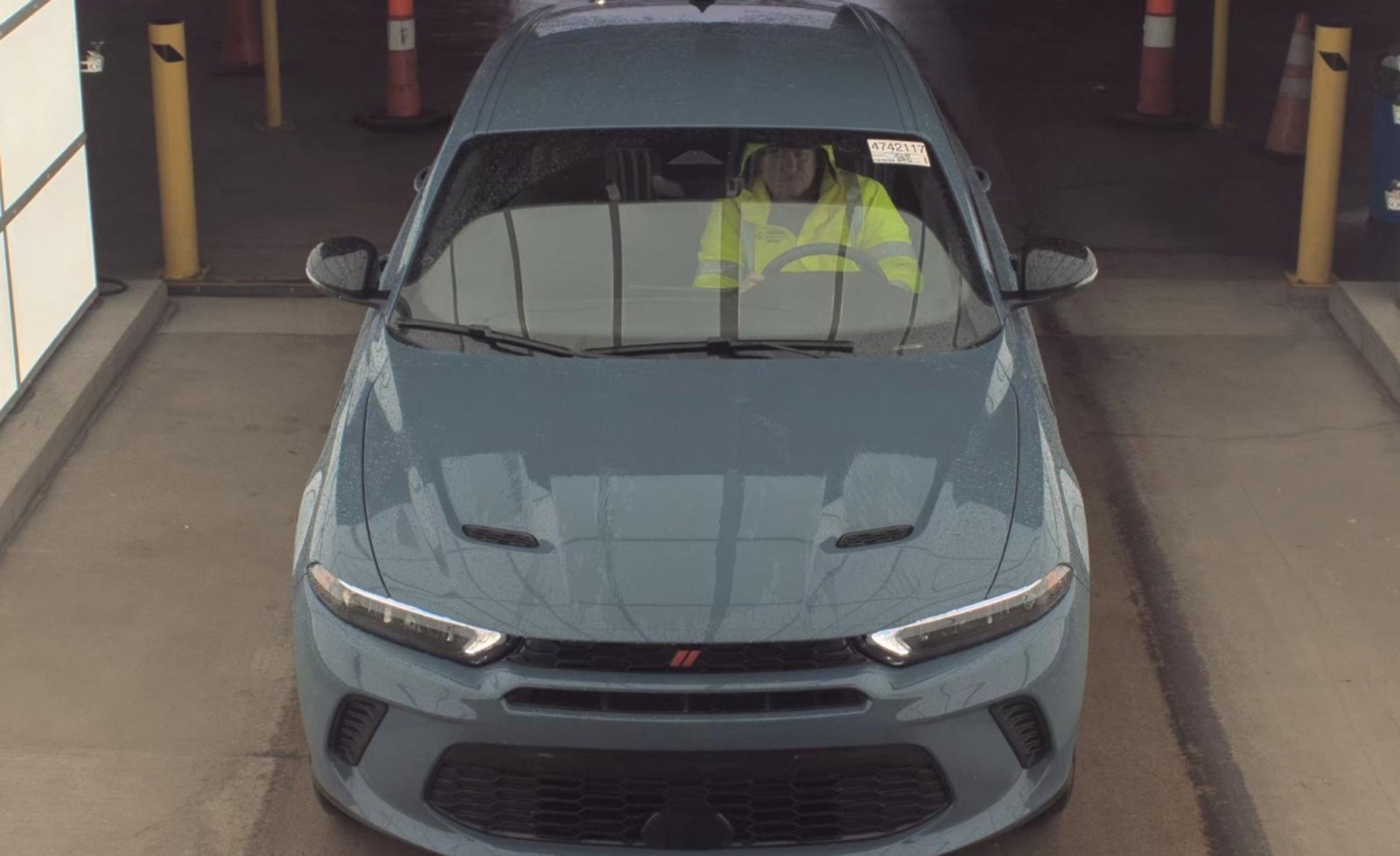Used 2024 Dodge Hornet R/T w/ R/T Blacktop Package image 2