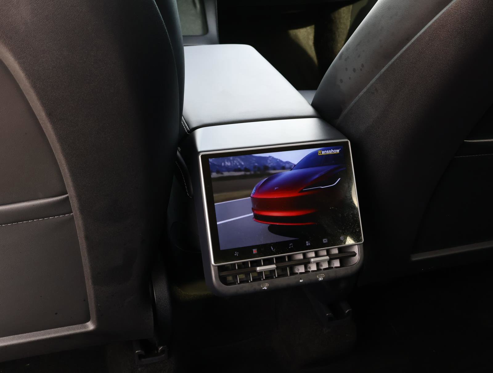 Used 2024 Tesla Model Y Long Range image 12