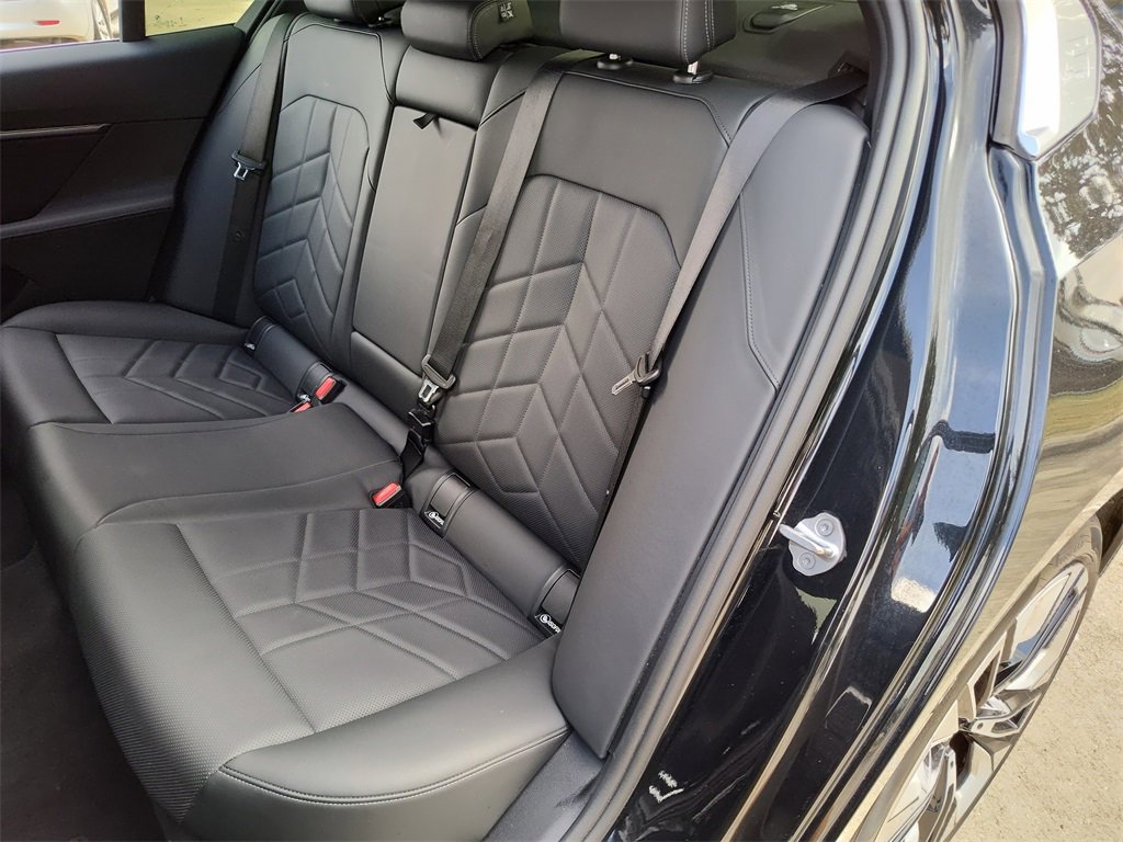 Used 2024 BMW 530i w/ Premium Package image 36