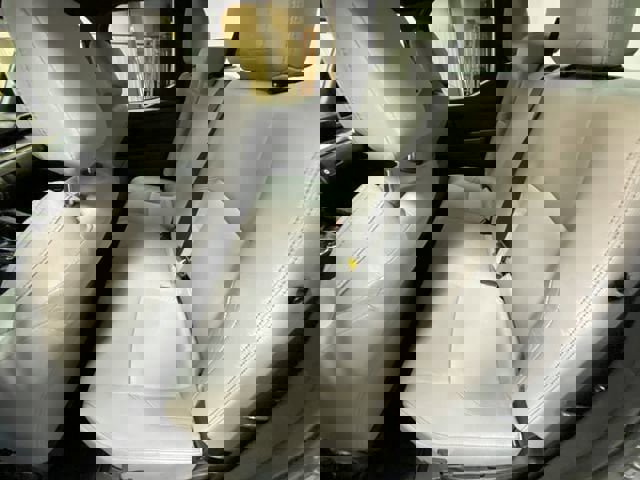 Used 2025 Toyota Tacoma SR5 AWD/4WD image 26