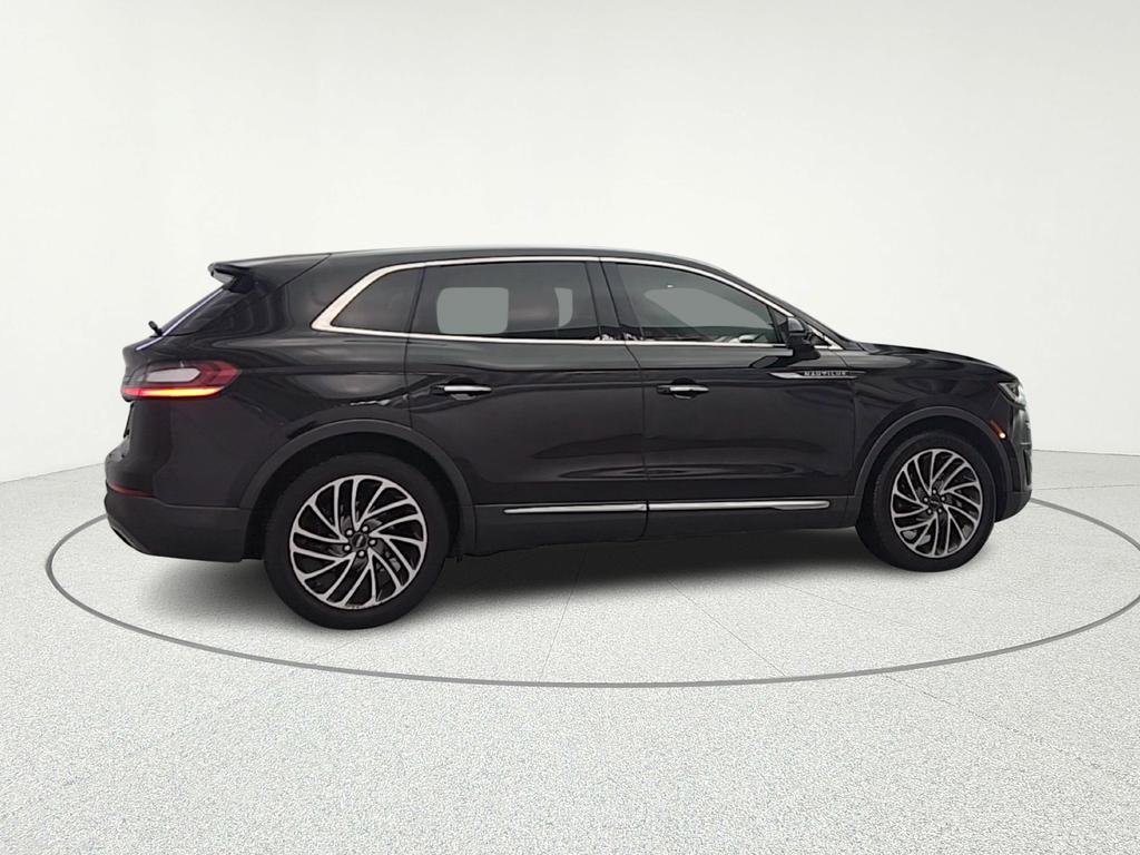 Used 2019 Lincoln Nautilus Reserve image 8