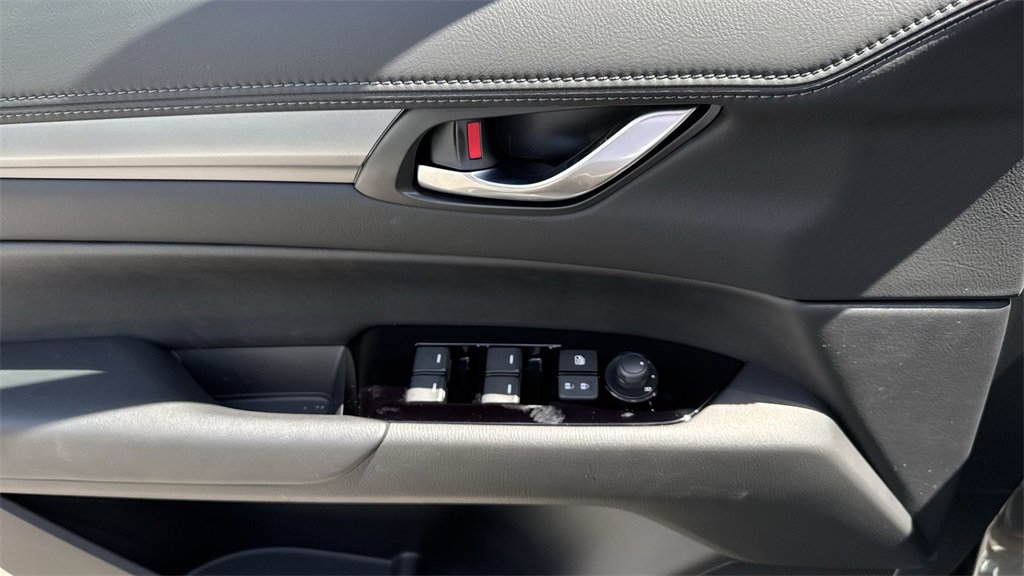 New 2025 MAZDA CX-5 AWD 2.5 S w/ Preferred Package image 41