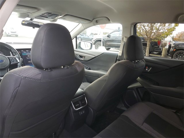 Used 2022 Subaru Outback Premium image 11
