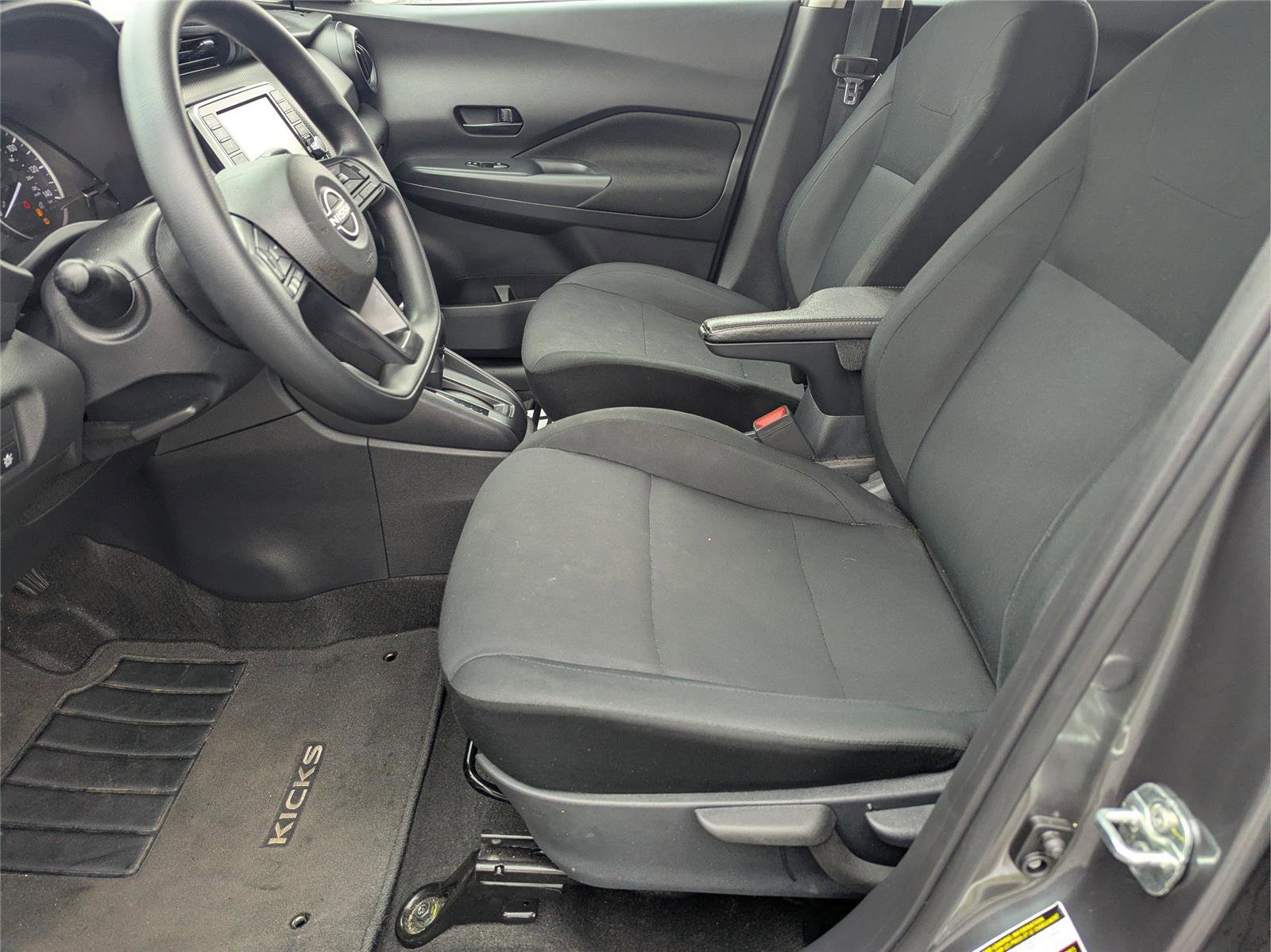 Used 2023 Nissan Kicks S image 14