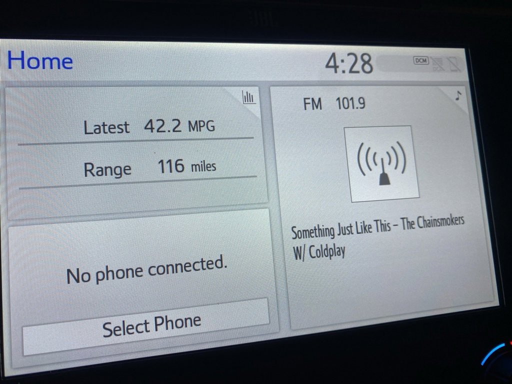 Used 2018 Toyota Camry XLE image 19