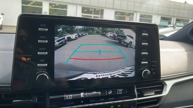 Certified 2024 Toyota Sienna XLE Woodland Edition image 16