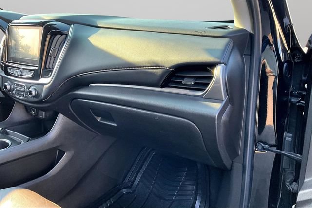 Used 2021 Chevrolet Traverse RS AWD/4WD image 16