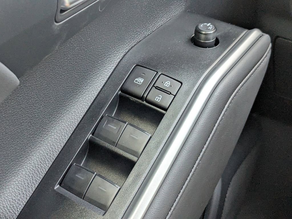 New 2026 Toyota Highlander XLE image 23