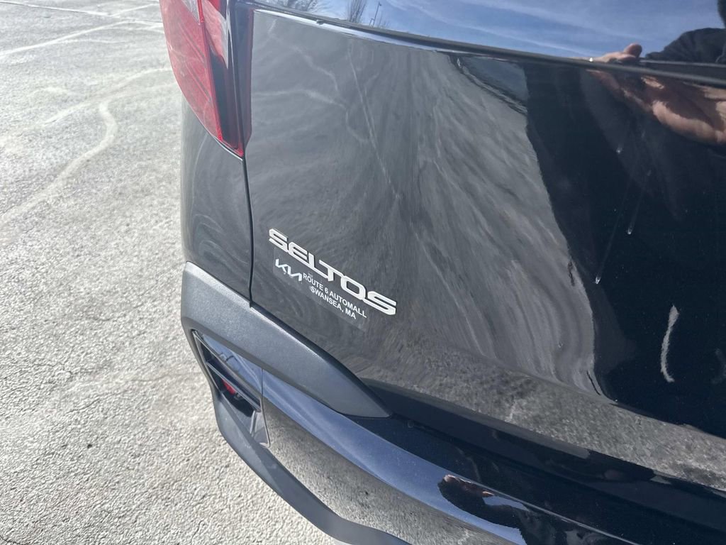 Used 2024 Kia Seltos S image 5