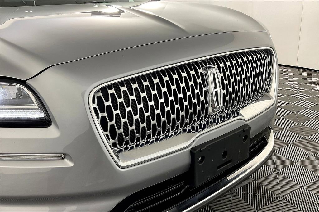 Used 2023 Lincoln Nautilus Reserve image 39