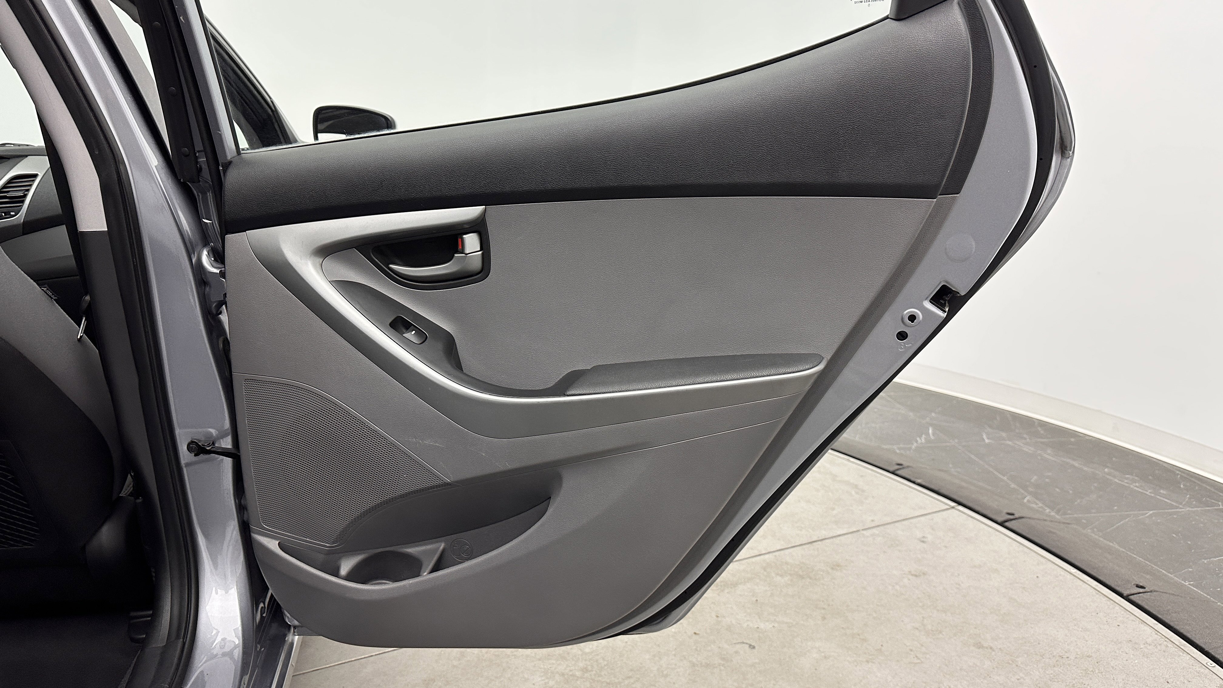 Used 2016 Hyundai Elantra SE FWD image 27